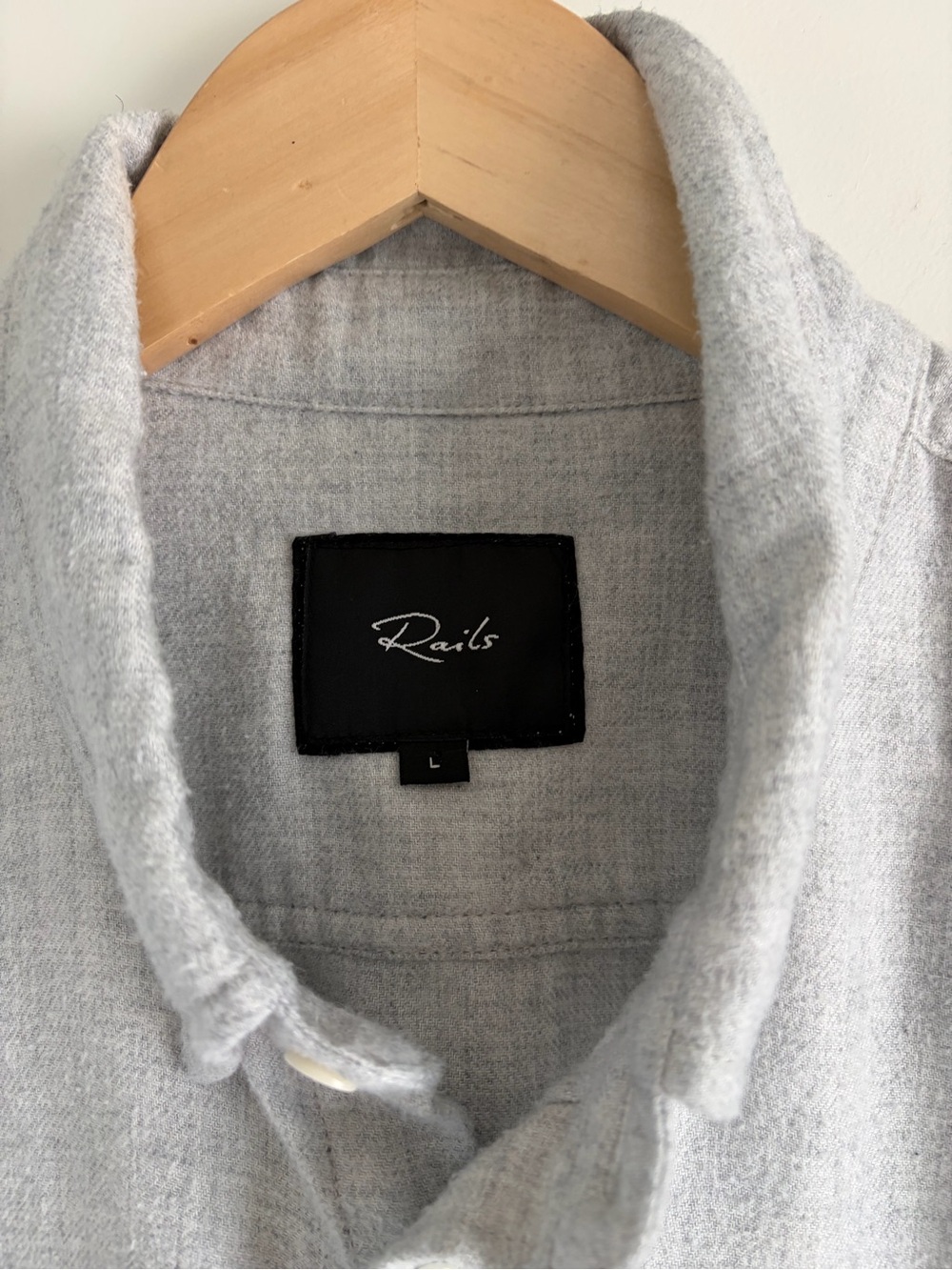 Rails Button Down - Picture 4 of 4